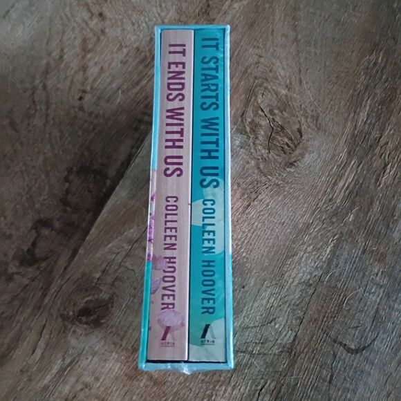 Colleen Hoover 2 book Set New Unopened It Ends with Us & It Starts with Us - Picture 7 of 7